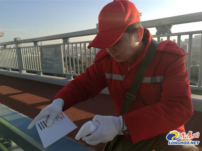 我在桥上护文物——探访南京长江大桥养护工作